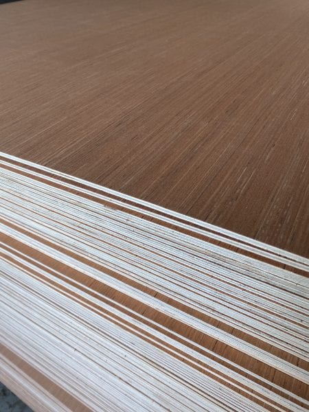 Hardwood Ply Sheets (B/BB Class 2 CE2+)